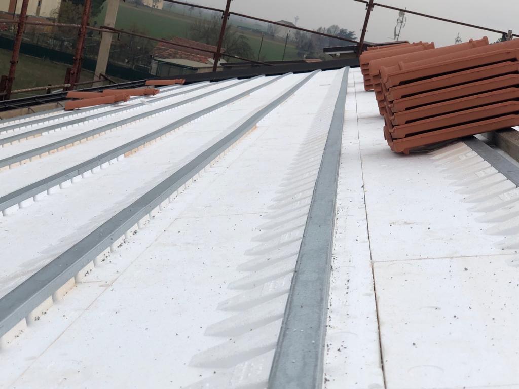 Realizzazione di tetto isolato ad Alessandria, Novi Ligure e Genova